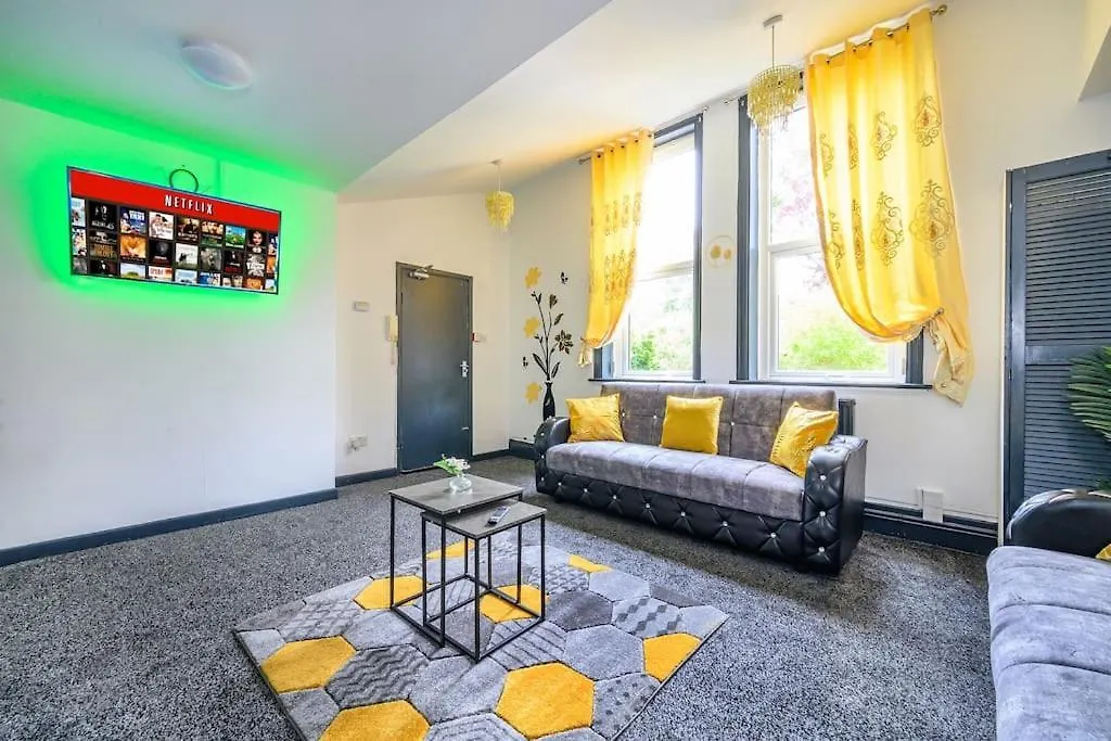 -F5Gh- For Relaxed & Cosy Stay, Free Parking, Wifi Лидс