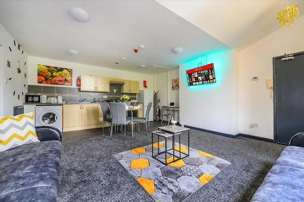 Апартаменты -F5Gh- For Relaxed & Cosy Stay, Free Parking, Wifi Лидс